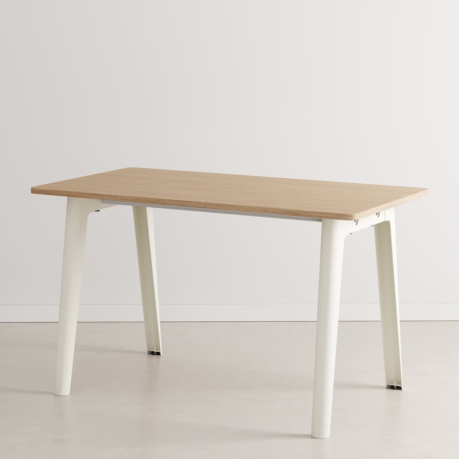 NEW MODERN bureau - eco-gecertificeerd hout