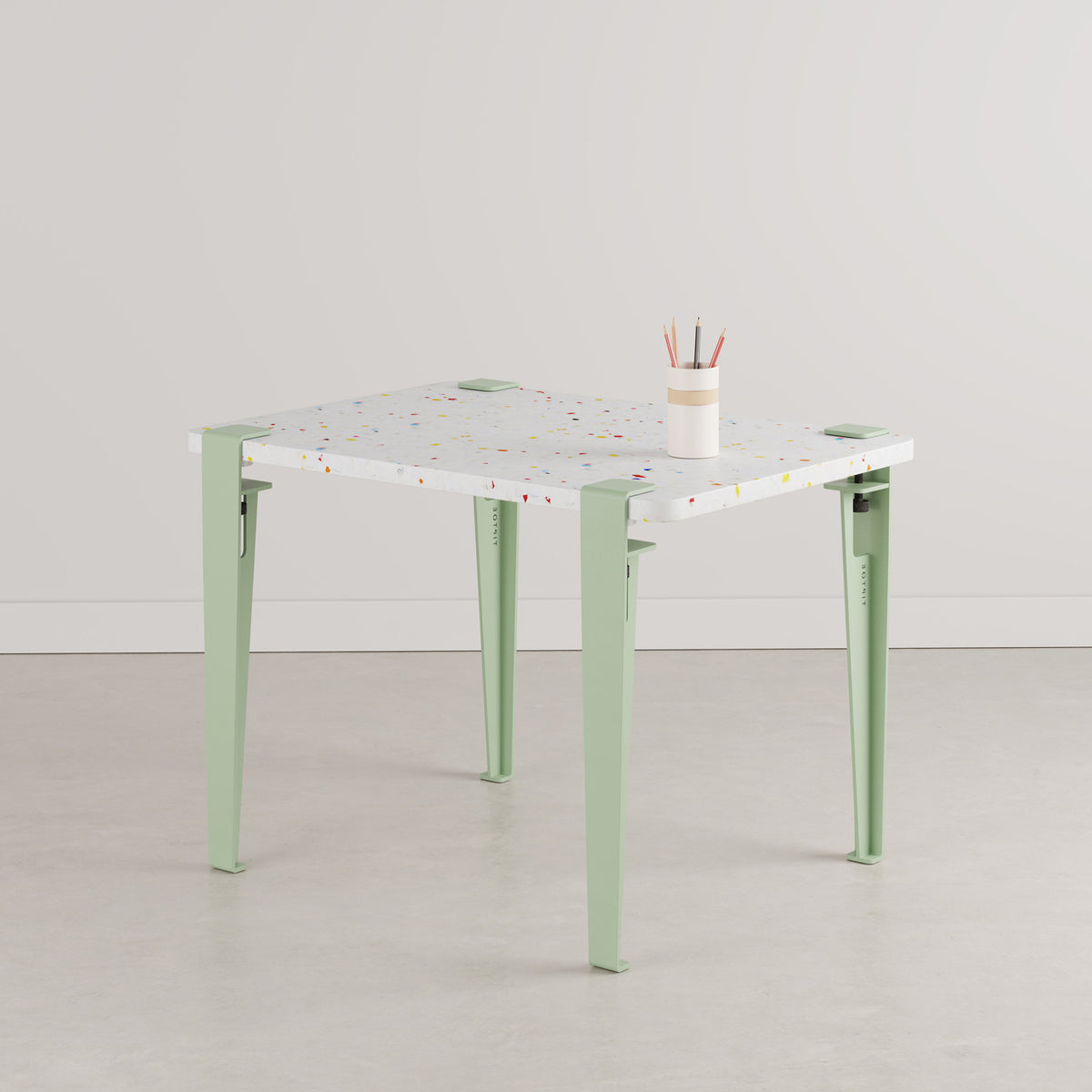 Bureau enfant TIPTOE 70x50cm - plastique recyclé Tutti Frutti